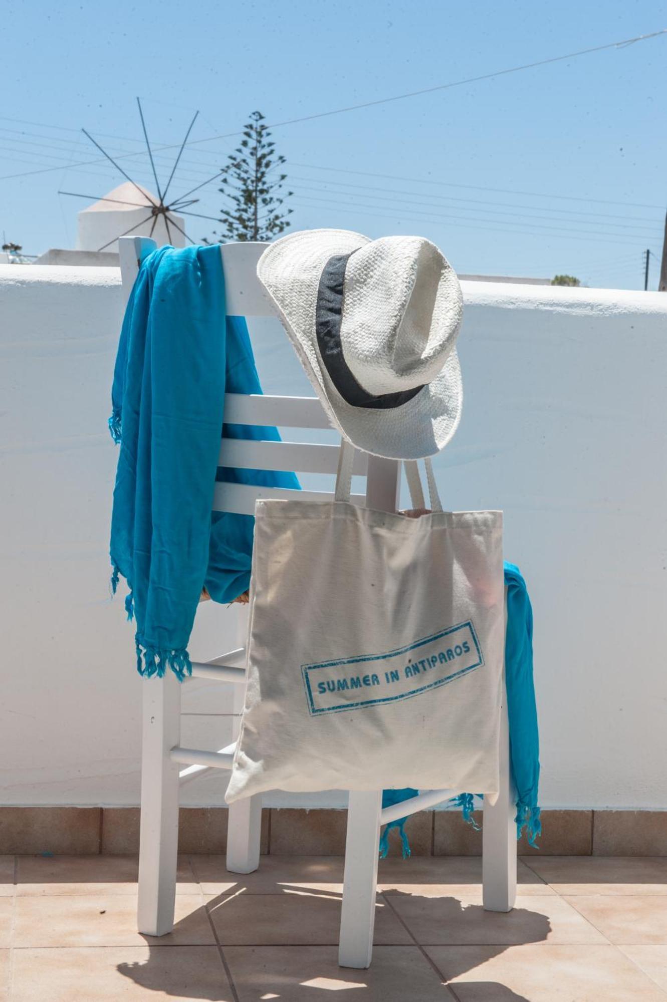 Kastro Antiparos 아파트 호텔 외부 사진